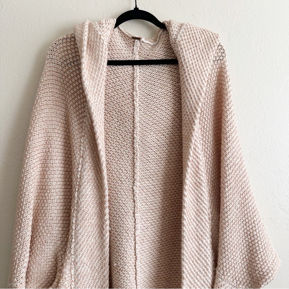 Free People Coco Cocoon Knit Cardigan in Ivory size M - Picture 2 of 10